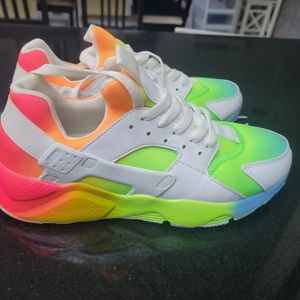 Sneskers